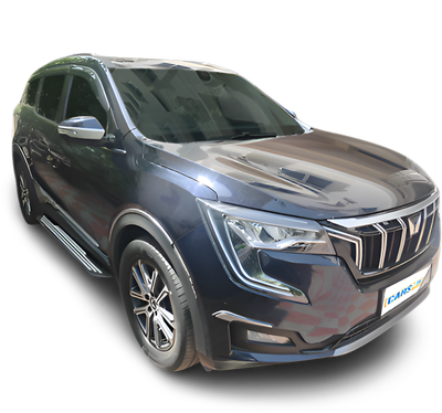 Mahindra XUV700-img